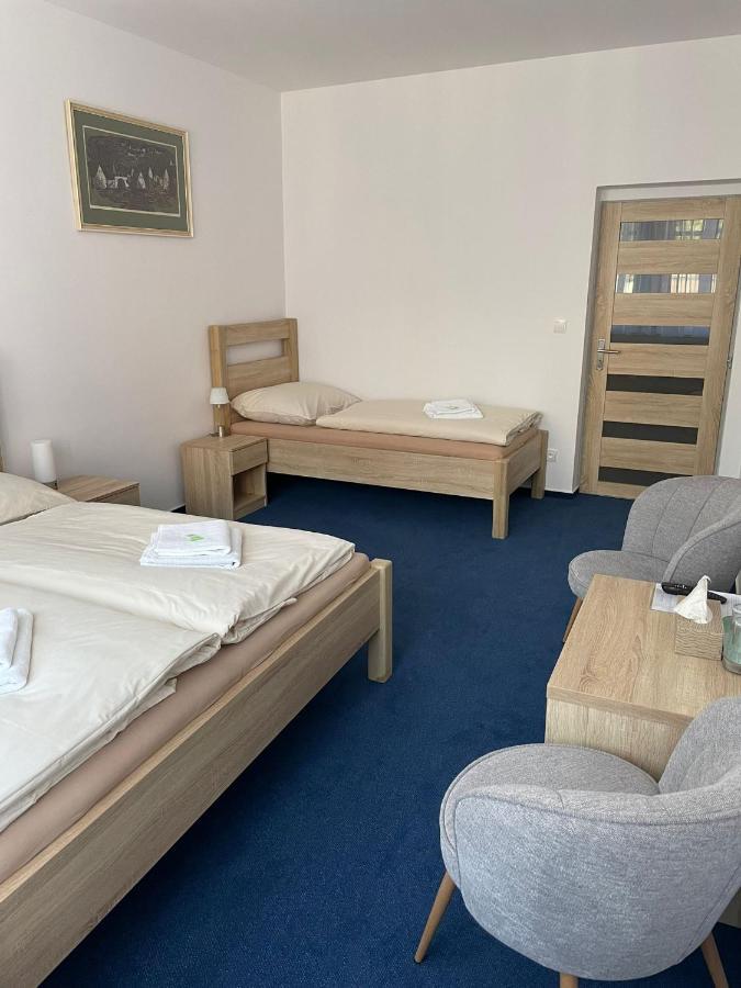 Hotel U Mesta Prahy Náchod Esterno foto